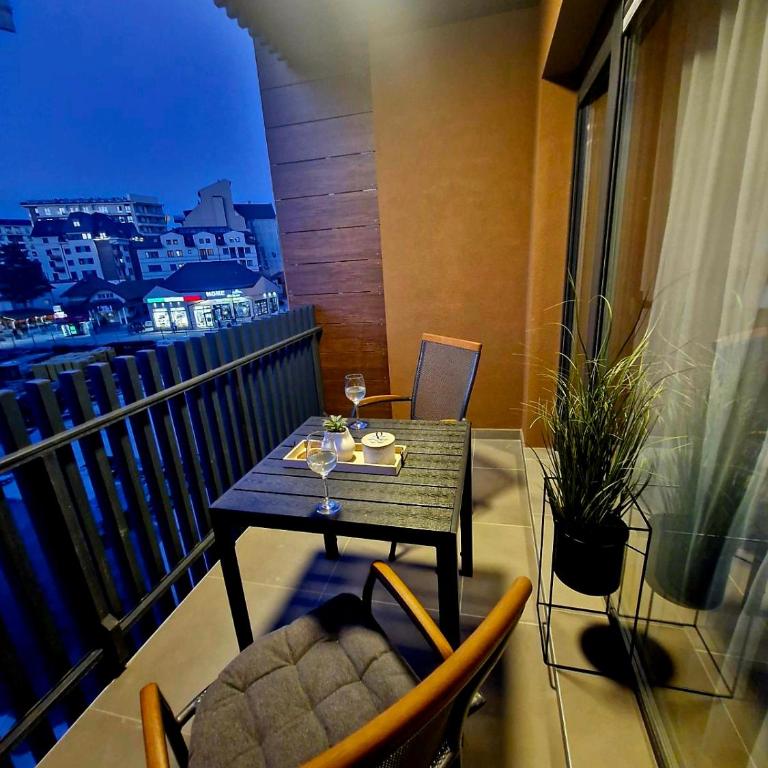 Centar Balkan Square - One-Bedroom Apartment - 20