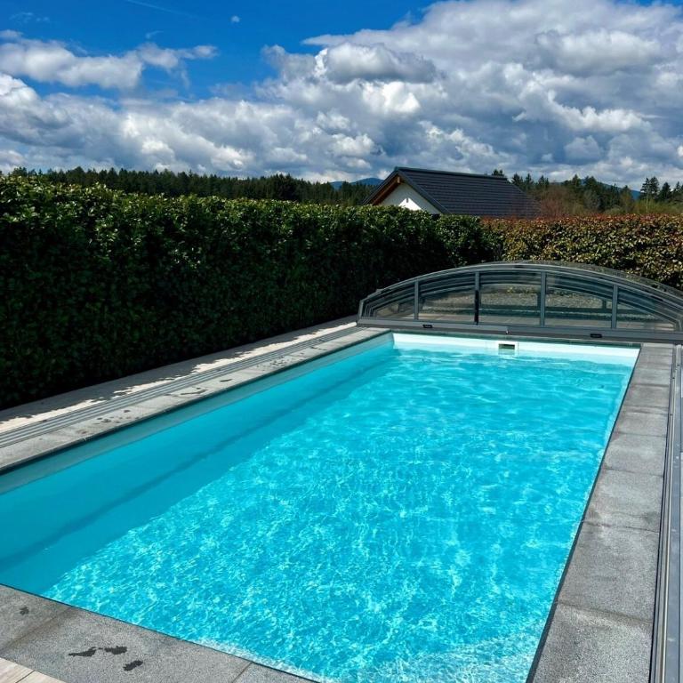 Modernes Ferienhaus mit Pool Nähe Wörthersee & Golfplatz - Haus mit 3 Schlafzimmern - 2