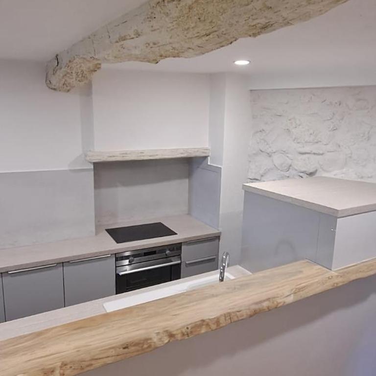 Charmant appartement au coeur du village avec vue mer - Appartement 1 Chambre - 14