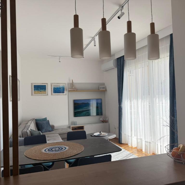 LUX Apartment Secret Residence - One-Bedroom Apartment - 3