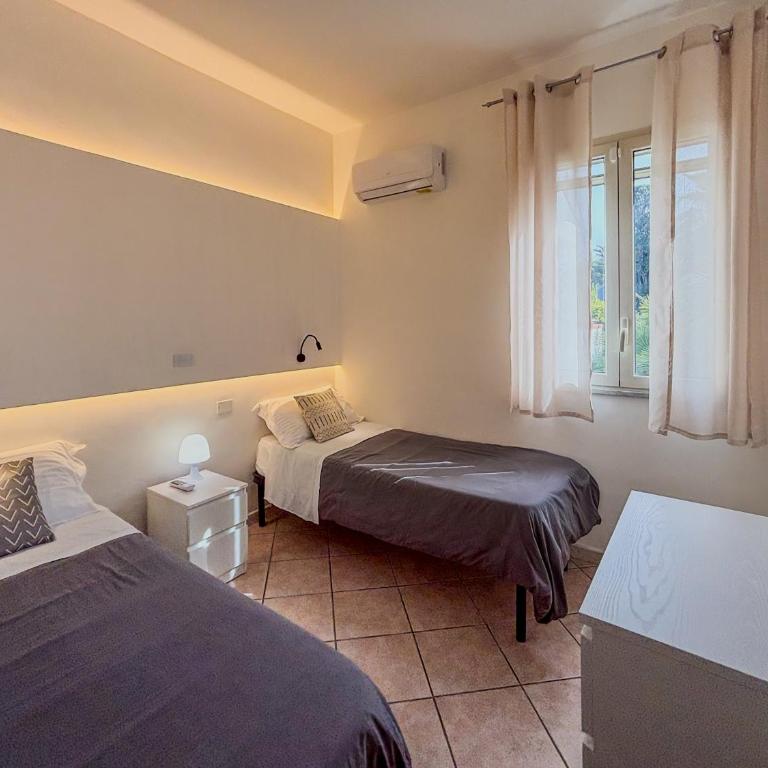 Case Vacanze Mare Nostrum - Villas in front of the Beach with Pool - Casa con 2 Camere da Letto - 2
