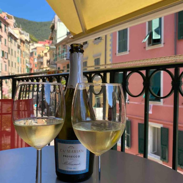 Italove Riomaggiore Lux Exclusive Apt with balcony - One-Bedroom Apartment - 32