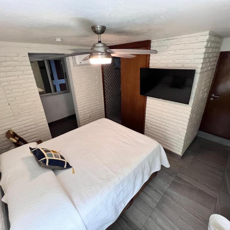 Hosteleria Casa Margarita - Standard King Room - 4
