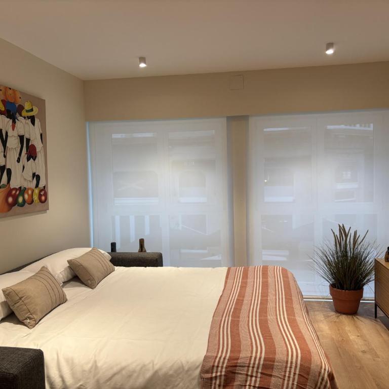 LAS TERRAZAS I Lujo frente a la plaza de Santa Eufemia - Two-Bedroom Apartment - 18