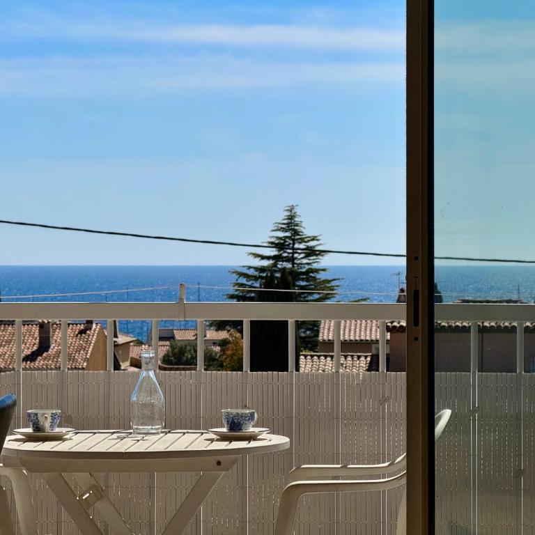 Style Exotique - Vue Mer Panoramique - Appartement 2 Chambres - 2