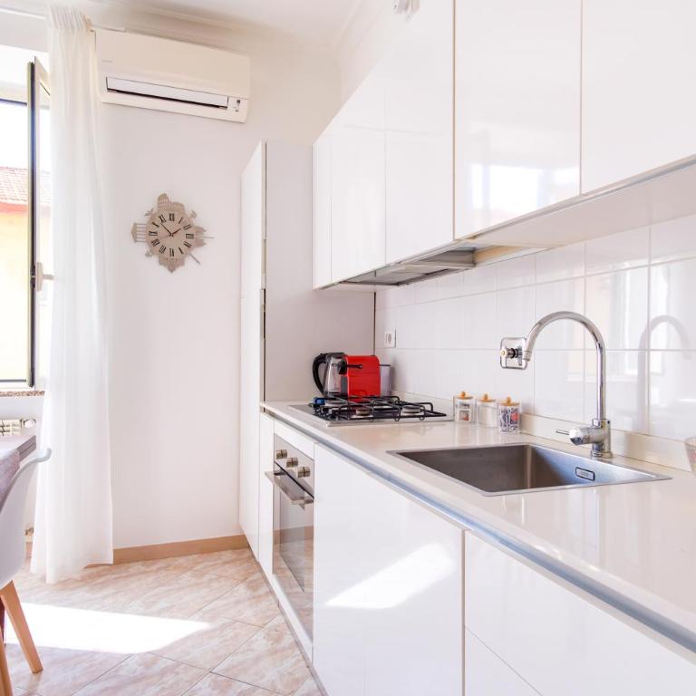 Elegantis Labicana Apartment - Few steps from the Colosseum - Appartamento con 2 Camere da Letto e Vista Città - 7