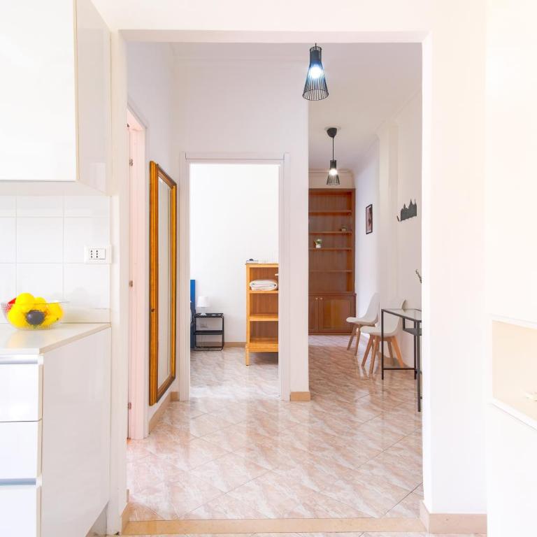 Elegantis Labicana Apartment - Few steps from the Colosseum - Appartamento con 2 Camere da Letto e Vista Città - 22
