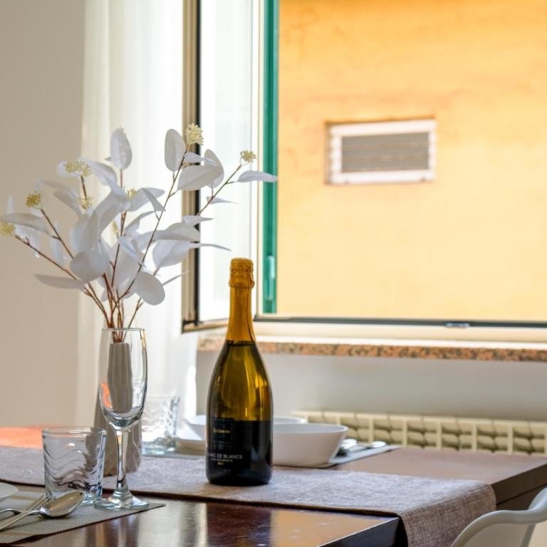 Elegantis Labicana Apartment - Few steps from the Colosseum - Appartamento con 2 Camere da Letto e Vista Città - 5