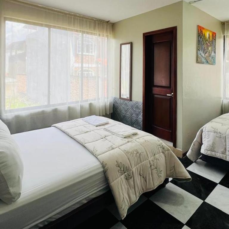 Mansion del Bosque with Jacuzzi 6 Bedroom 5 Bath - Villa - 4