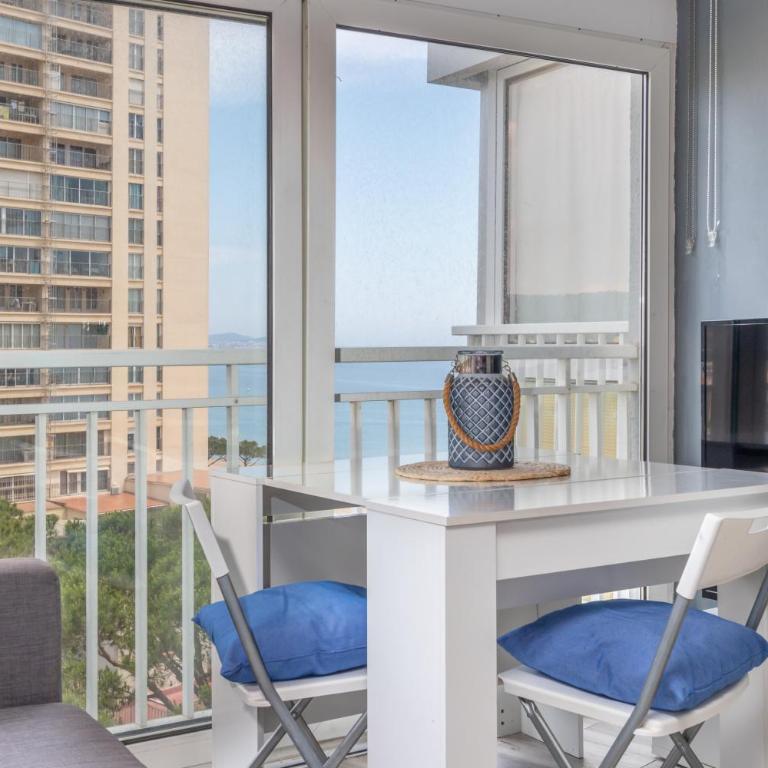 Loft a un paso de la Playa y Vistas al Mar - Apartamento de 1 dormitorio - 1