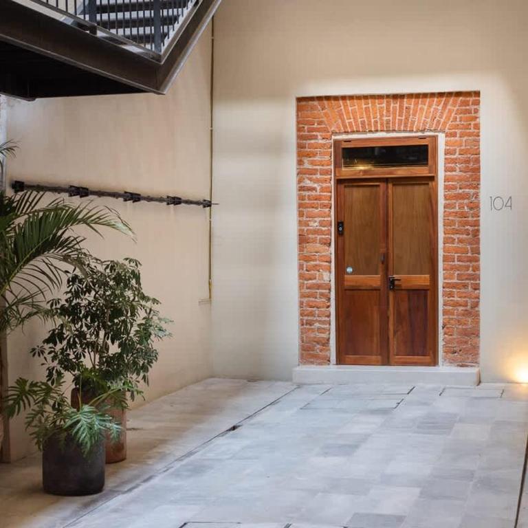 Loft Céntrico y Moderno en Edificio Histórico - Apartamento de 1 dormitorio - 18