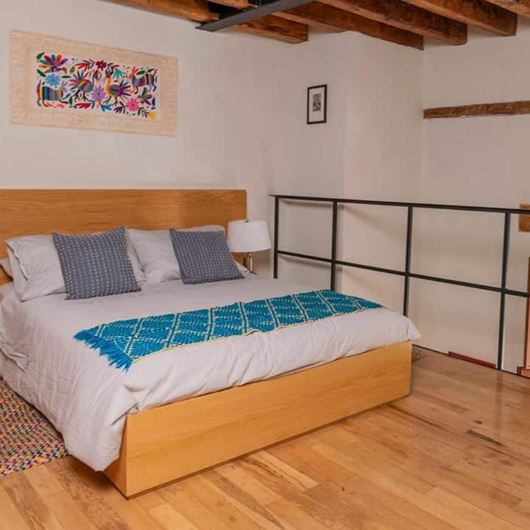 Elegante Loft Contemporáneo en Edificio Histórico - One-Bedroom Apartment - 11
