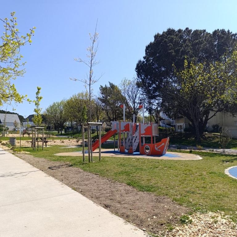 Charmant apt famille avec balcon au Port du Crouesty, parking inclus - FR-1-639-55 - Appartement - 13