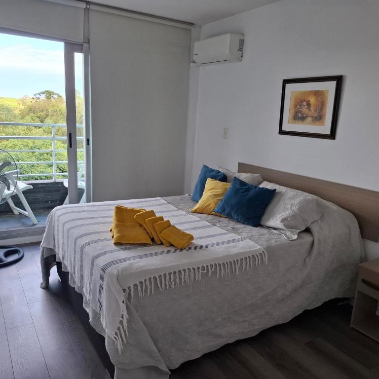 Apartamento en Montevideo frente al Parque Rodó - Apartamento con balcón - 2