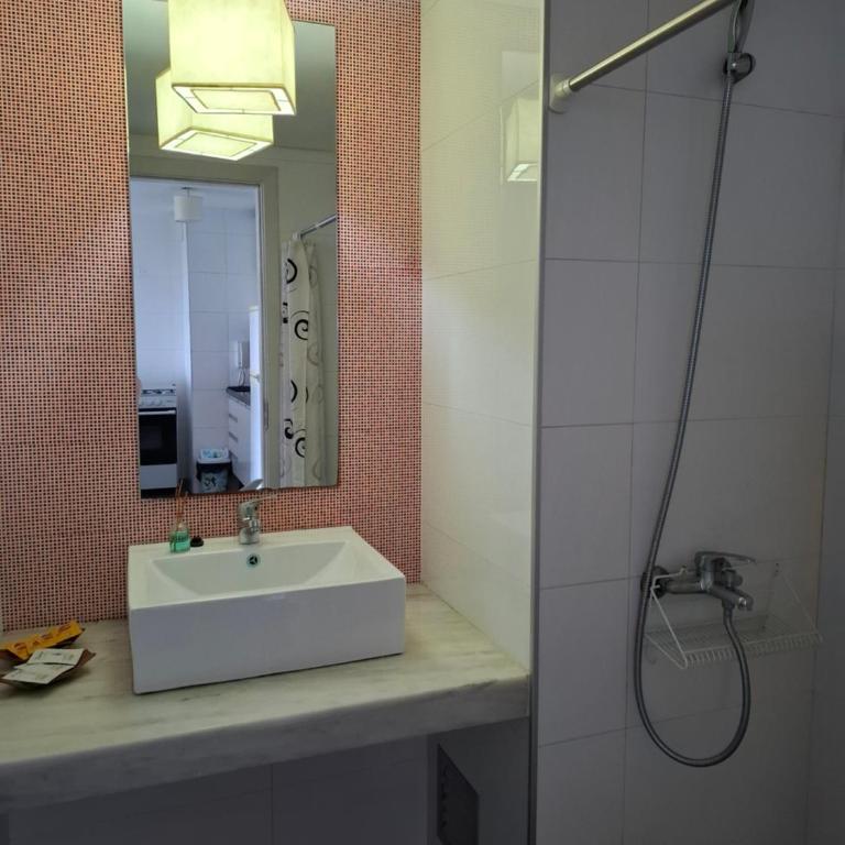 Apartamento en Montevideo frente al Parque Rodó - Apartamento con balcón - 15