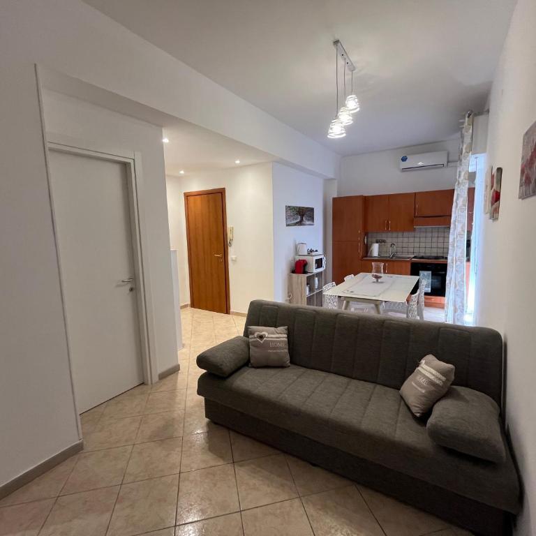 GABRY HOUSE - Two-Bedroom Apartment - 6