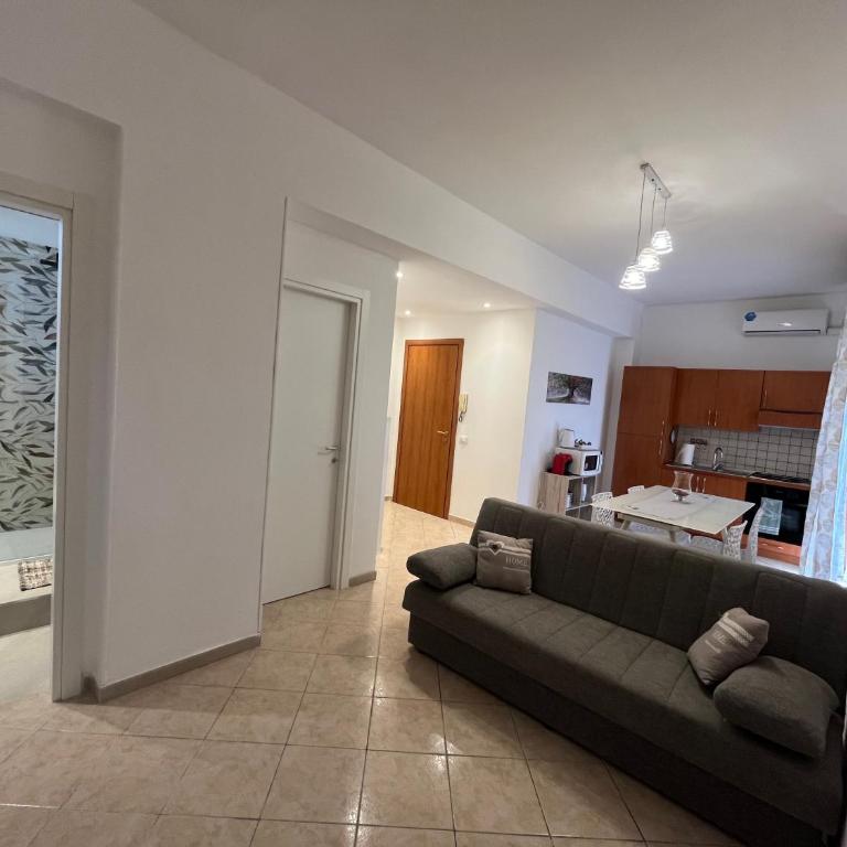 GABRY HOUSE - Two-Bedroom Apartment - 10