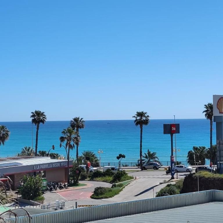 Majestic Villa by the Beach Heated Private Pool & Jacuzzi - Villa with Sea View - 5