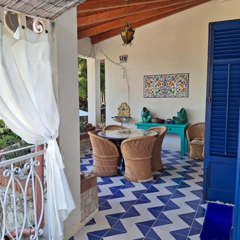 VFH Villa Flavia Eco B&B - Pool & Spa - Deluxe Doppelzimmer mit Meerblick - 19