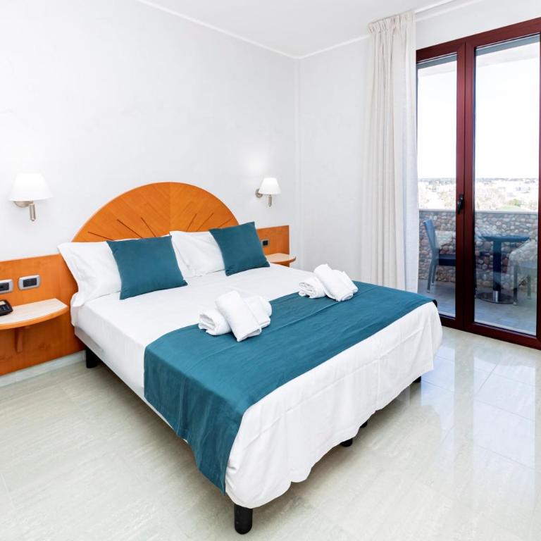 Hotel Alba - Camera Matrimoniale Deluxe con Vista Mare Laterale - 3