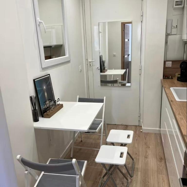 Appartement Nice 2 chambre 2 lits 1 salle de bain - Appartement 2 Chambres - 17