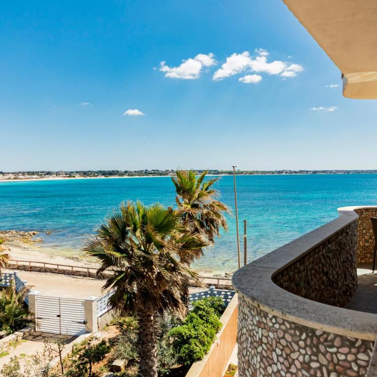 Hotel Alba - Camera Matrimoniale Deluxe con Vista Mare Laterale - 12