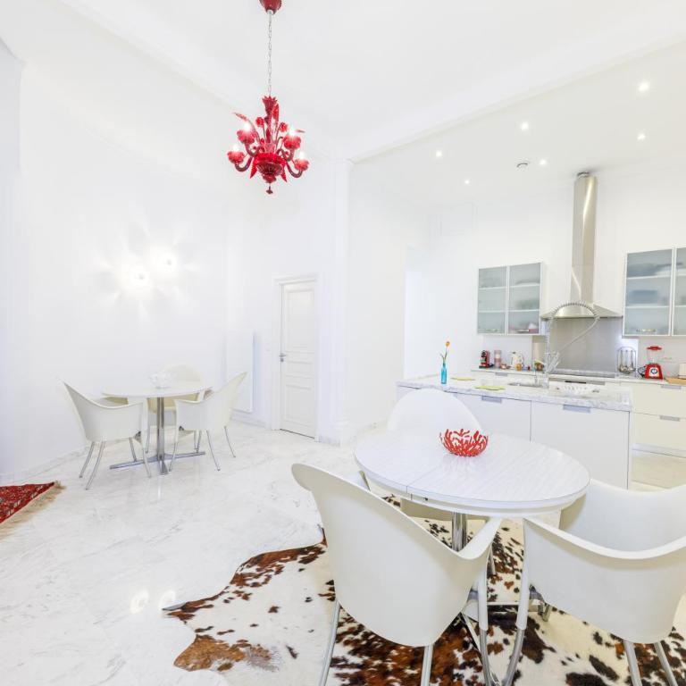 Luxury Historic Suite with Private Beach, Pool & Tennis near Monaco - Appartement 2 Chambres - 44