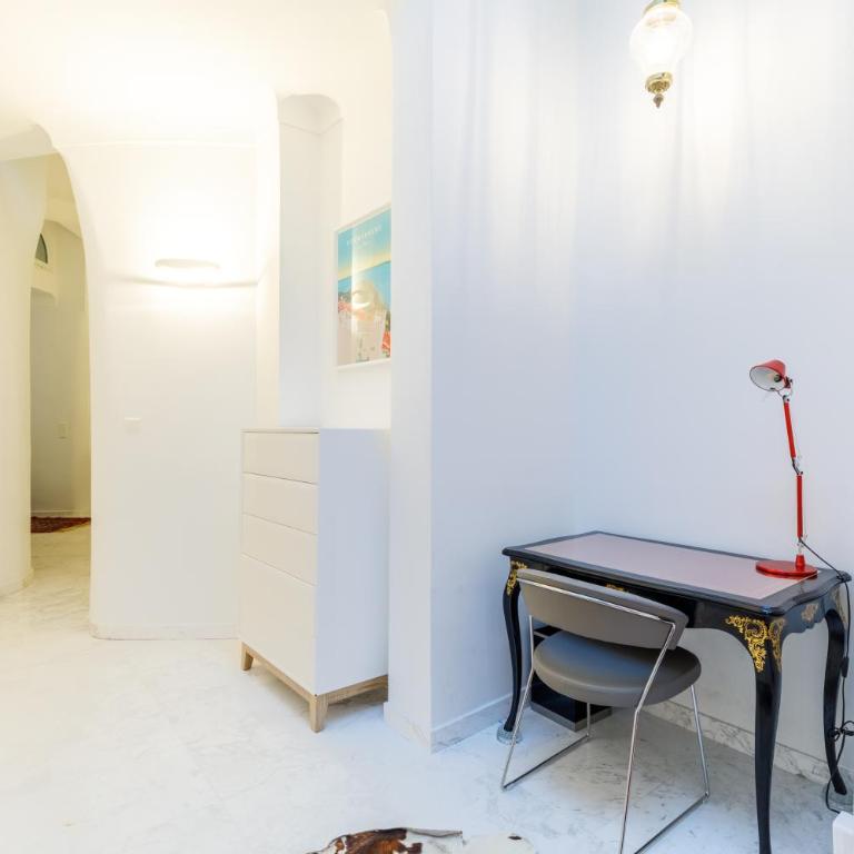 Luxury Historic Suite with Private Beach, Pool & Tennis near Monaco - Appartement 2 Chambres - 23