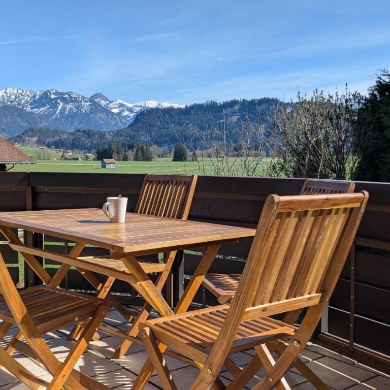 Ferienwohnung Alpengaudi in Bolsterlang Sommerbergbahn kostenlos - Apartment mit 2 Schlafzimmern und Bergblick - 3