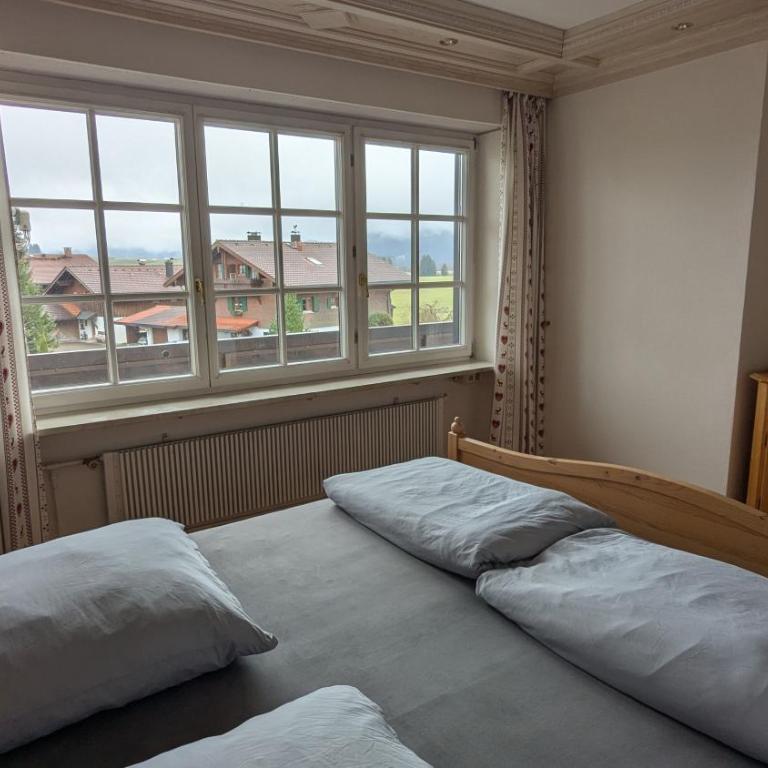 Ferienwohnung Alpengaudi in Bolsterlang Sommerbergbahn kostenlos - Apartment mit 2 Schlafzimmern und Bergblick - 17
