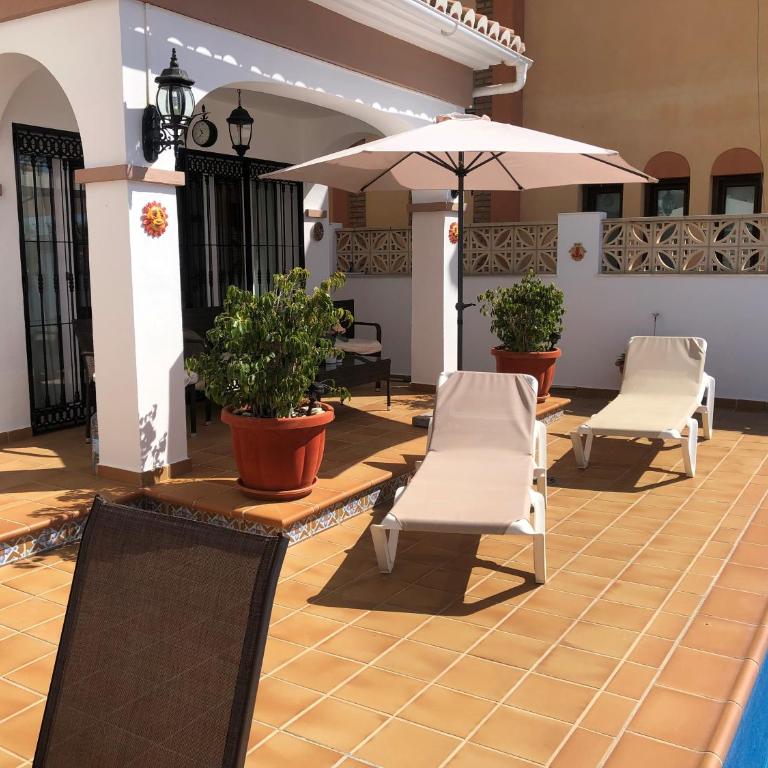 Villa Casa Rosi, vistas al mar, piscina privada y AA - Casa de 3 dormitorios - 8