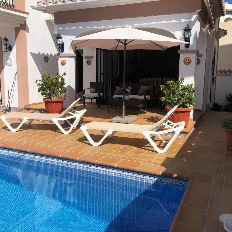 Villa Casa Rosi, vistas al mar, piscina privada y AA - Casa de 3 dormitorios - 9