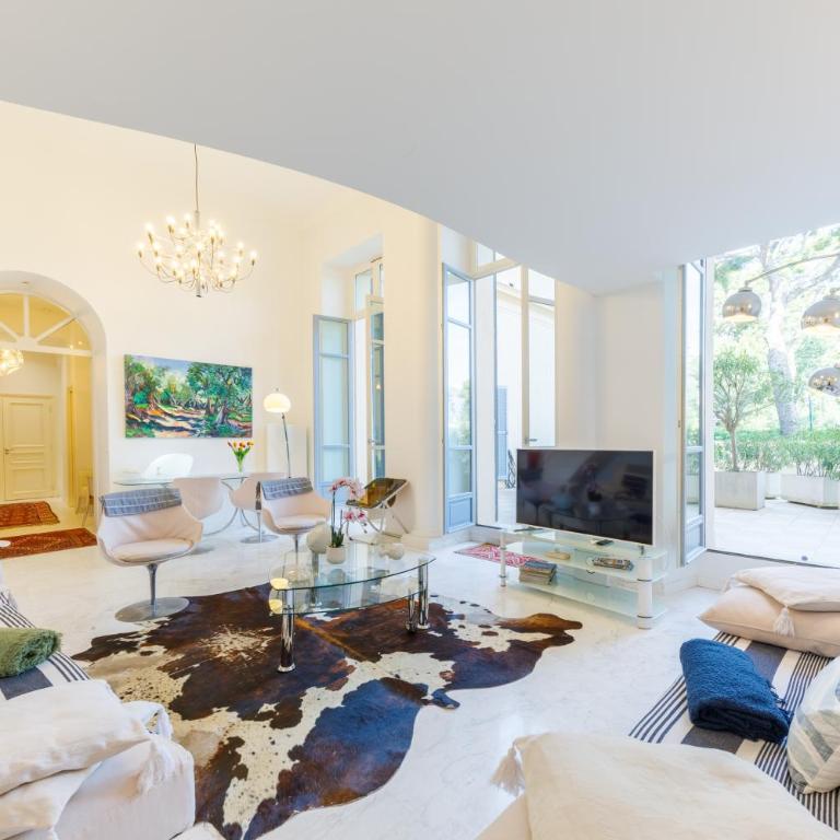 Luxury Historic Suite with Private Beach, Pool & Tennis near Monaco - Appartement 2 Chambres - 26
