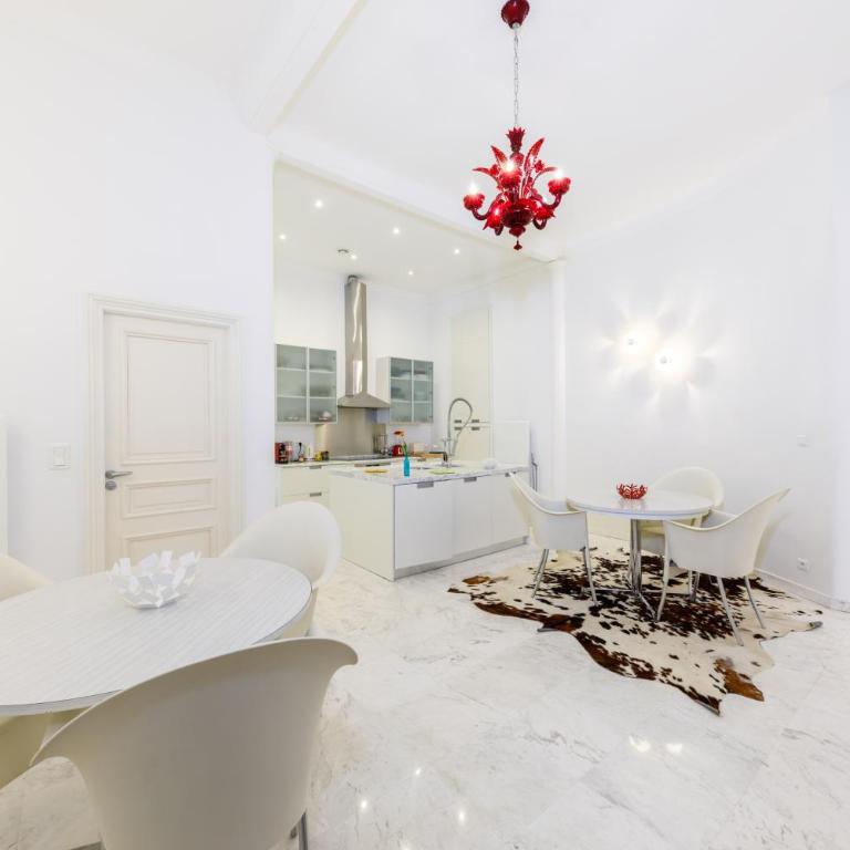 Luxury Historic Suite with Private Beach, Pool & Tennis near Monaco - Appartement 2 Chambres - 8