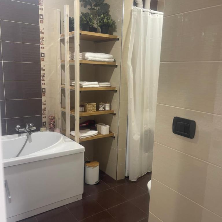 Duomo family house - Two-Bedroom Apartment - 14