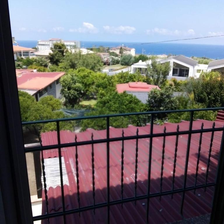 Villa Mirabelli - Two-Bedroom House - 2