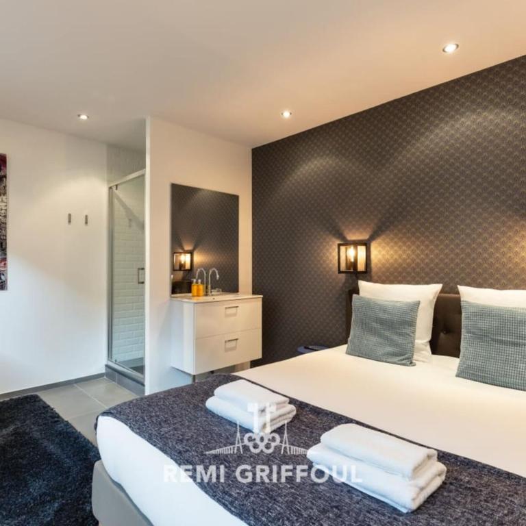 The Cosmopolitan Architect Design Home with Rooftop Jacuzzi 8 Guests - Maison de Vacances - 32