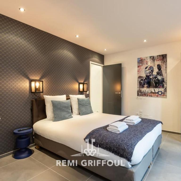 The Cosmopolitan Architect Design Home with Rooftop Jacuzzi 8 Guests - Maison de Vacances - 33