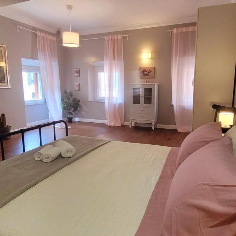 Suite Benedict Pantheon - Appartamento con 3 Camere da Letto - 1