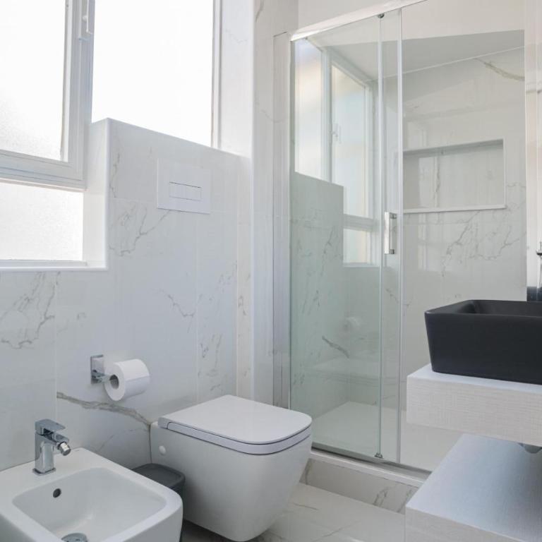 B&B Damagi - Suite Familiare con Balcone - 5