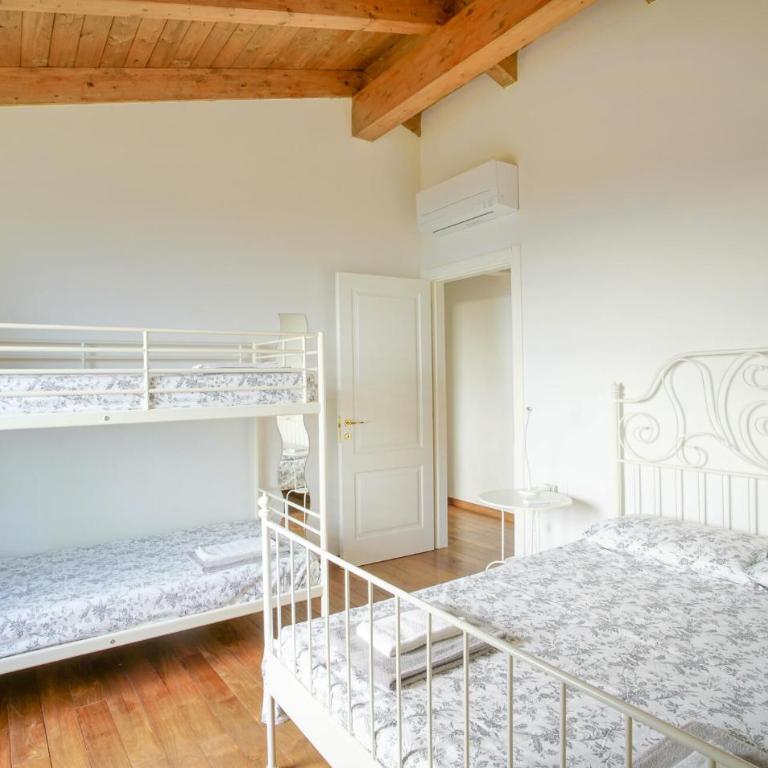 Maison Confortable À Chiavari - Maison de Vacances 3 Chambres - 4