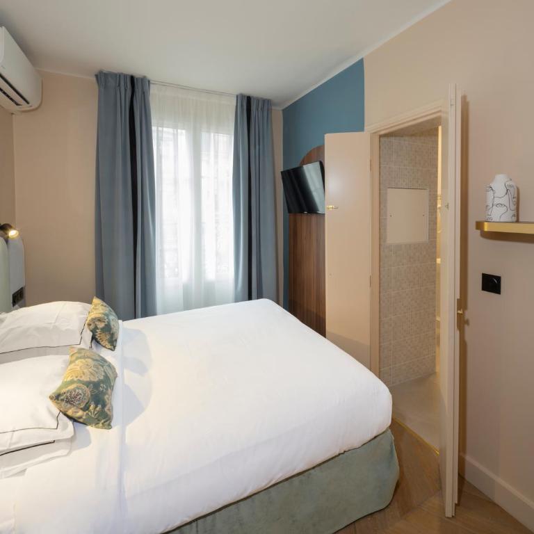 Hotel Boronali - Chambre Double ou Lits Jumeaux Supérieure avec Balcon - 9