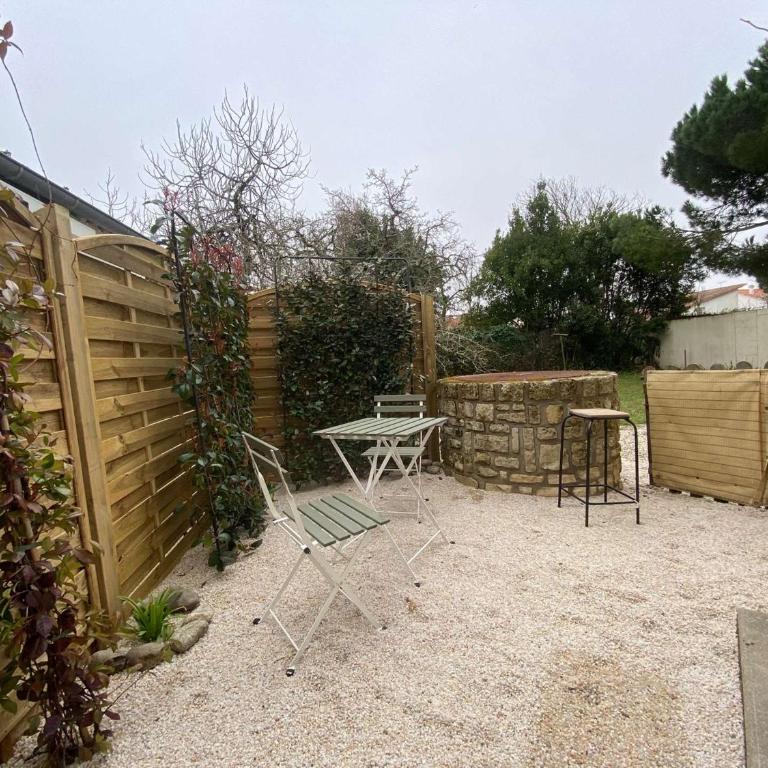 Maison Belle Époque à Royan avec Terrasse, 200m Plage - FR-1-494-157 - Appartamento - 20