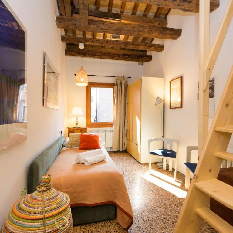 Ca'Filo' Venetian refuge in the Venetian district - Two-Bedroom Standard Apartment - 16