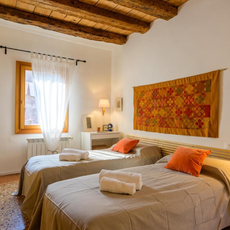 Ca'Filo' Venetian refuge in the Venetian district - Two-Bedroom Standard Apartment - 18