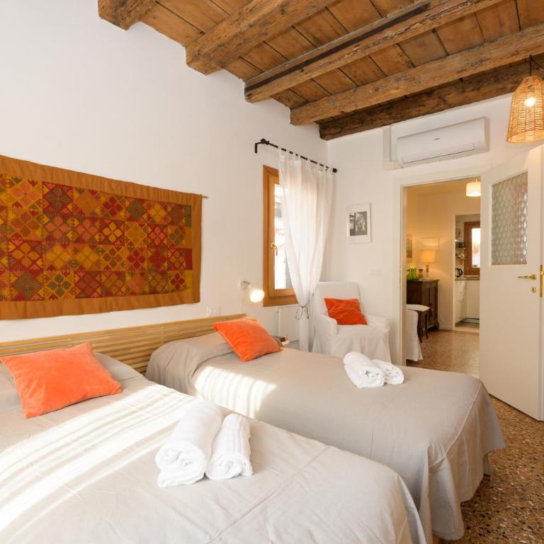 Ca'Filo' Venetian refuge in the Venetian district - Two-Bedroom Standard Apartment - 19