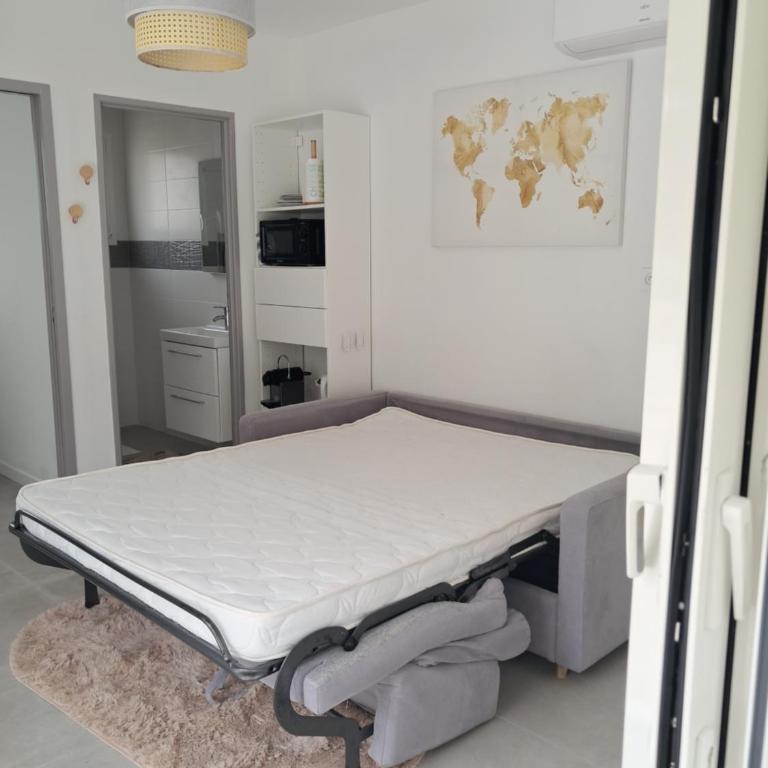 Studio près du golf - Chambre Double - Vue sur Piscine - 6