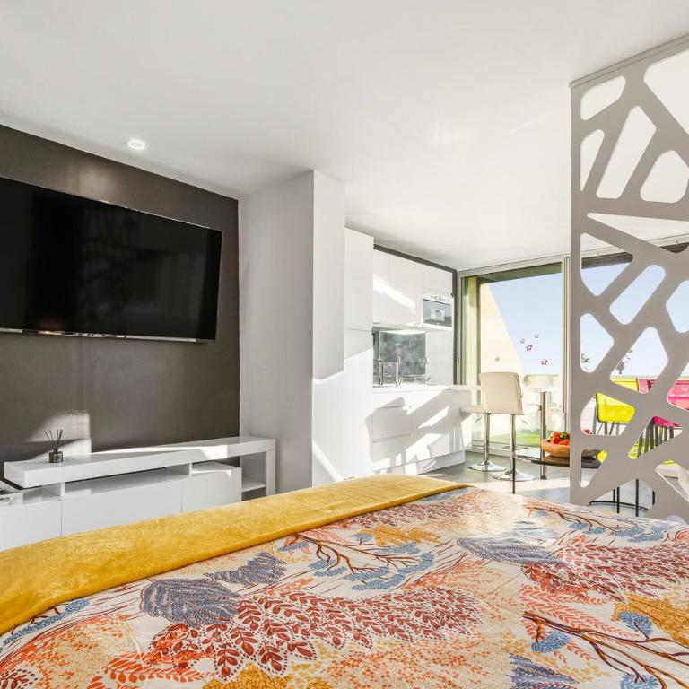 Blue Horizon Heliopolis Apartment mit Meerblick im FKK-Dorf - Apartment - 10