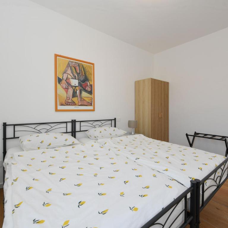 CasaTitti 2 - Bardolino - Three-Bedroom Apartment - 16