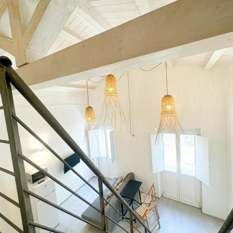 Kalma Lux - Sant Efisio Lofts - Appartamento con 2 Camere da Letto, Balcone e Terrazza - 10